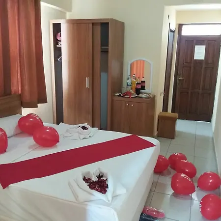 Gray Wolf Bed & Breakfast 5*