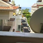Bed & Breakfast Gray Wolf Alanya
