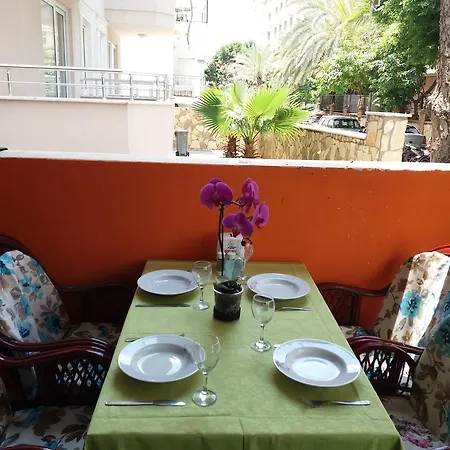 Gray Wolf Bed & Breakfast Alanya